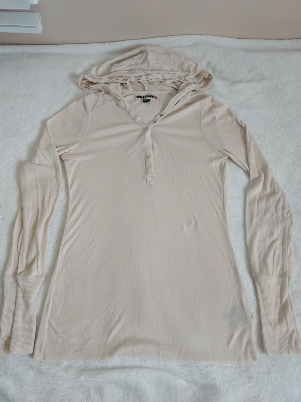 Vintage Volcom Lightweight Hooded Henley in Light Beige Longline Surfer Skater